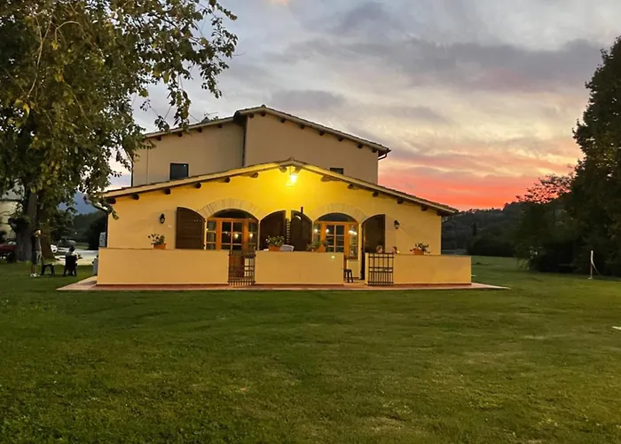 Casale Aurora アパート *